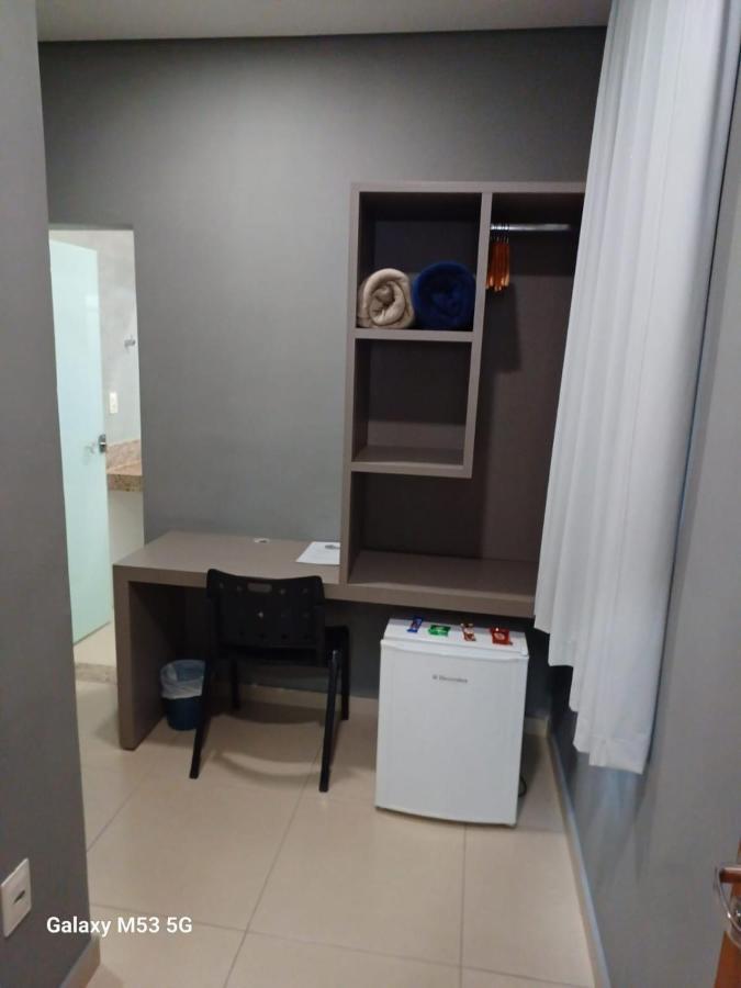 Ribs Hotel 皮乌米 外观 照片